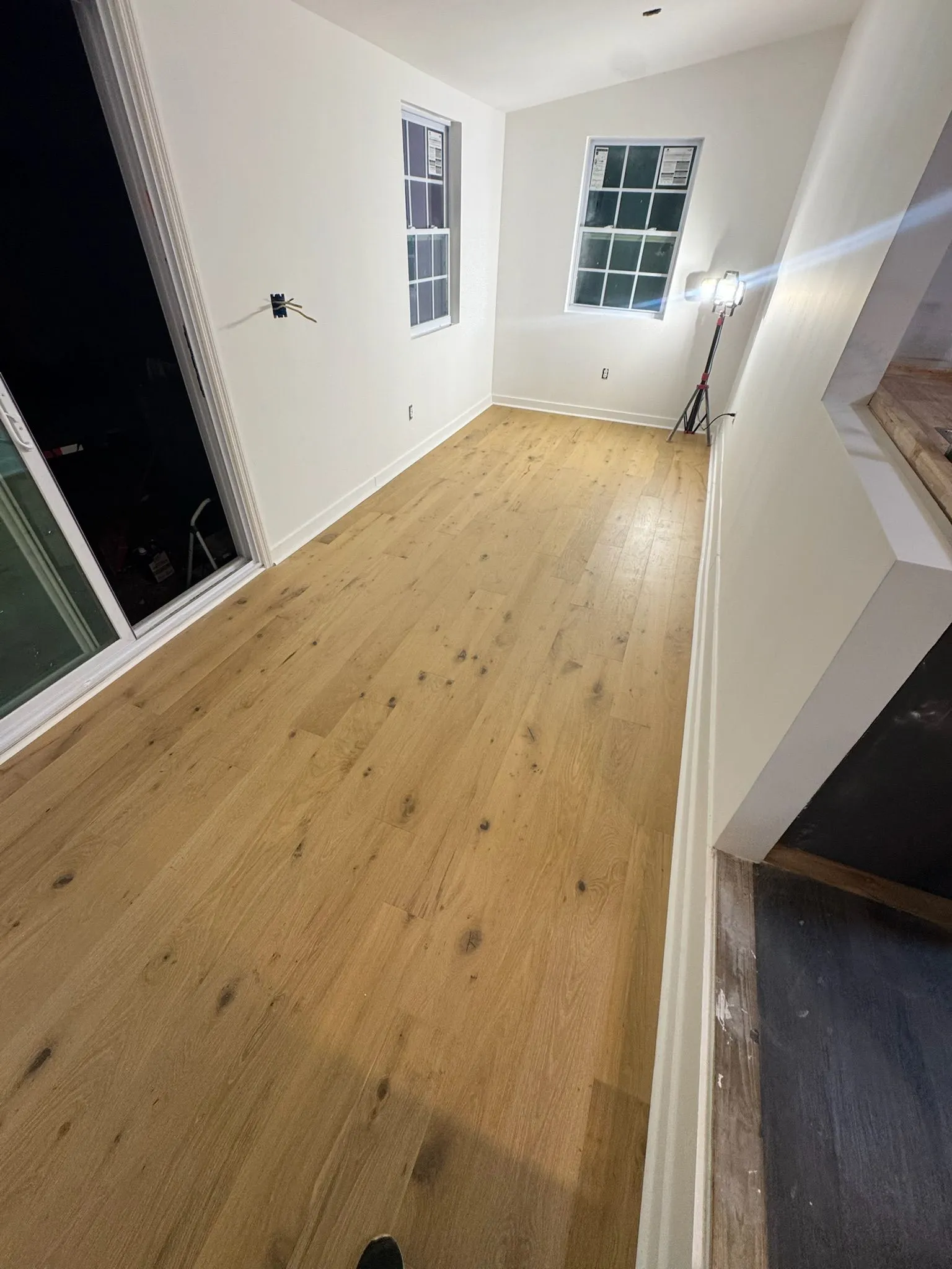 Light wood laminate flooring installation in Orlando